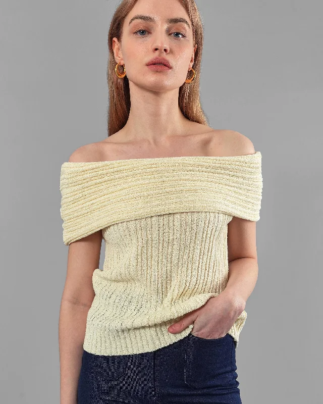 Hailie Off-Shoulder Knit Top